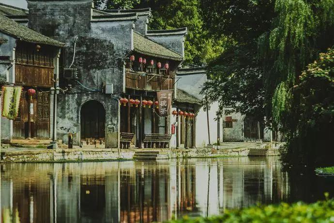 痘痘怎么解决游戏画面